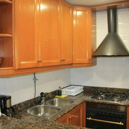 La Vela Blanca Apartment *